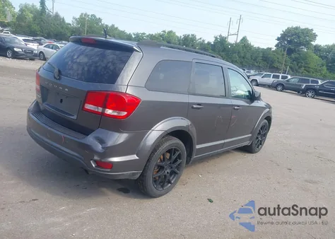 2014 Dodge Journey Sxt z USA, uszkodzony, nr VIN 3C4PDCBB0ET290883